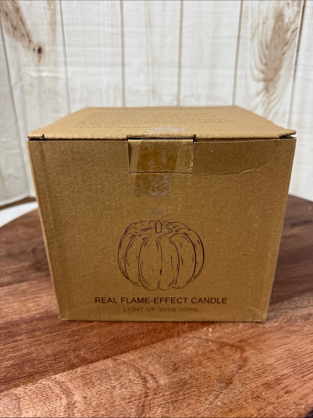 Remote-Controlled Pumpkin Candle - Picture 12 of 16